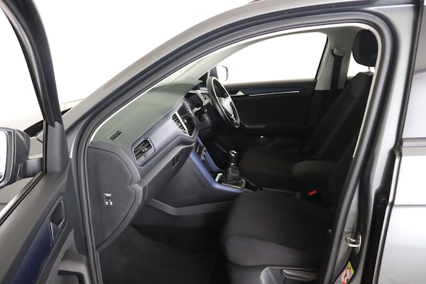 Used Volkswagen T-Roc 2020 for sale - 75415351: Photo 9