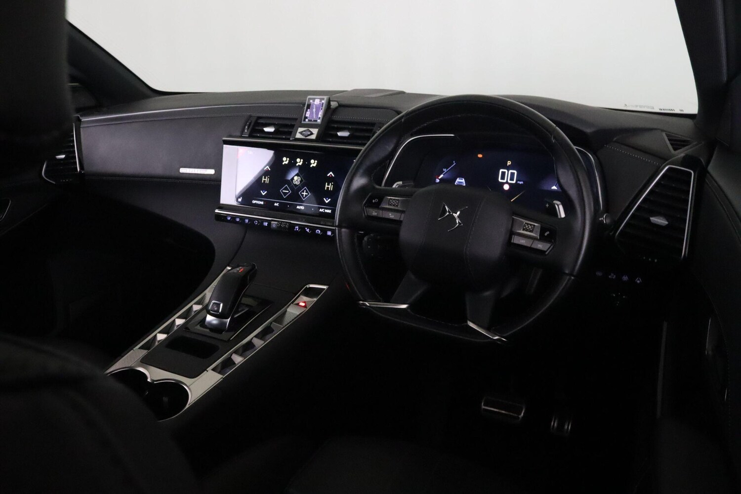 Used DS Automobiles DS 7 Crossback 2020 for sale - 76282618: Photo 17