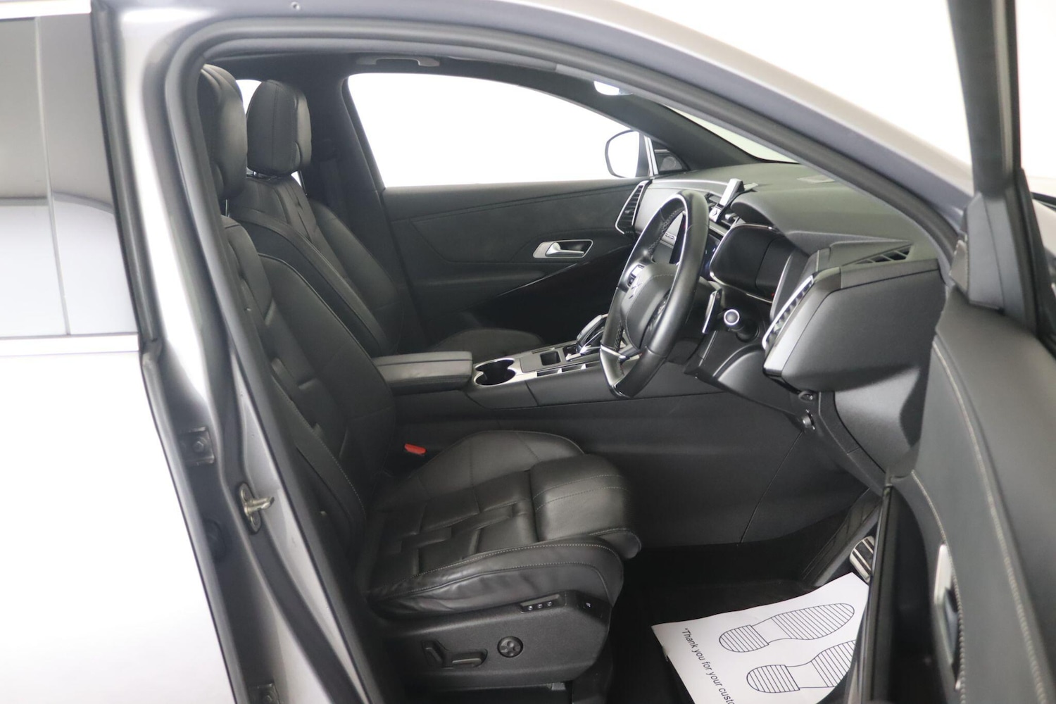 Used DS Automobiles DS 7 Crossback 2020 for sale - 76282618: Photo 18