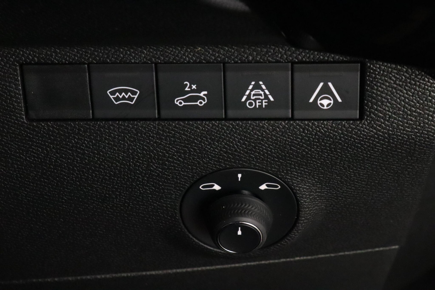 Used DS Automobiles DS 7 Crossback 2020 for sale - 76282618: Photo 20