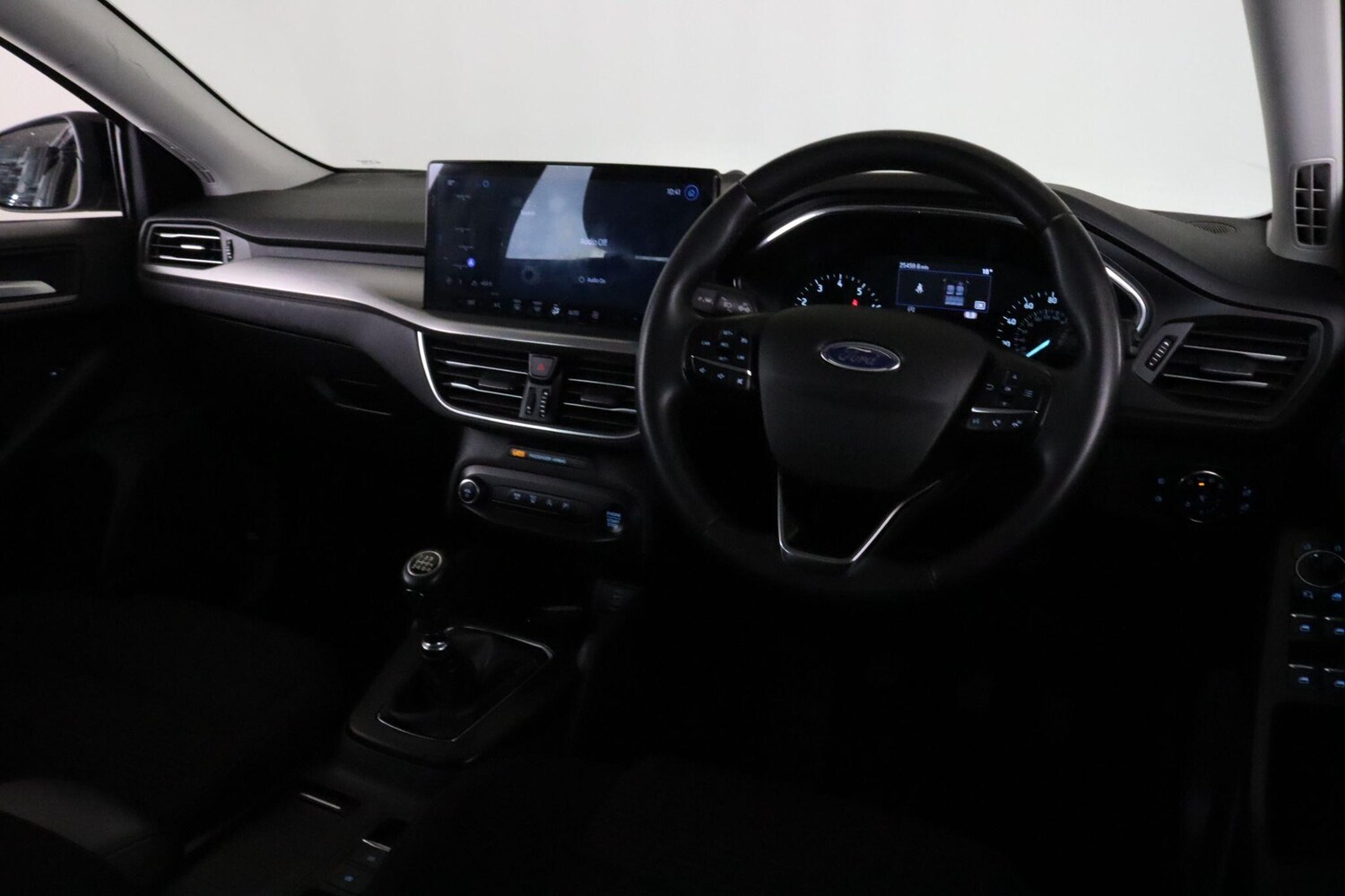 Used Ford Focus 2023 for sale - 75781045: Photo 11