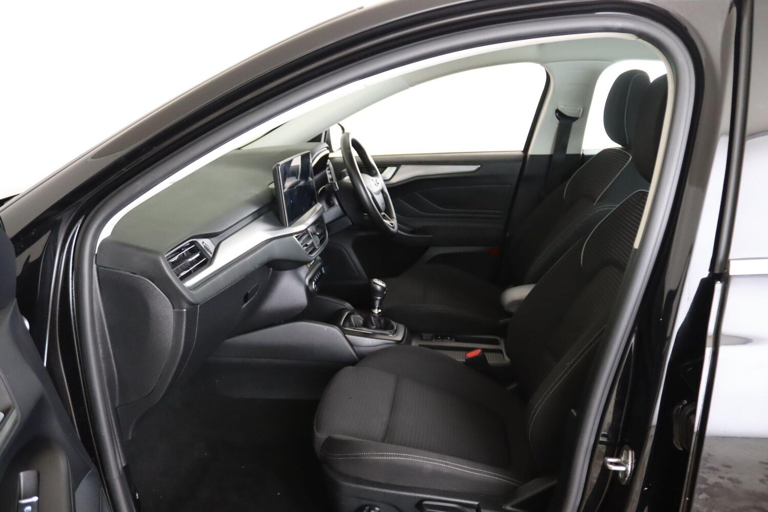 Used Ford Focus 2023 for sale - 75781045: Photo 8