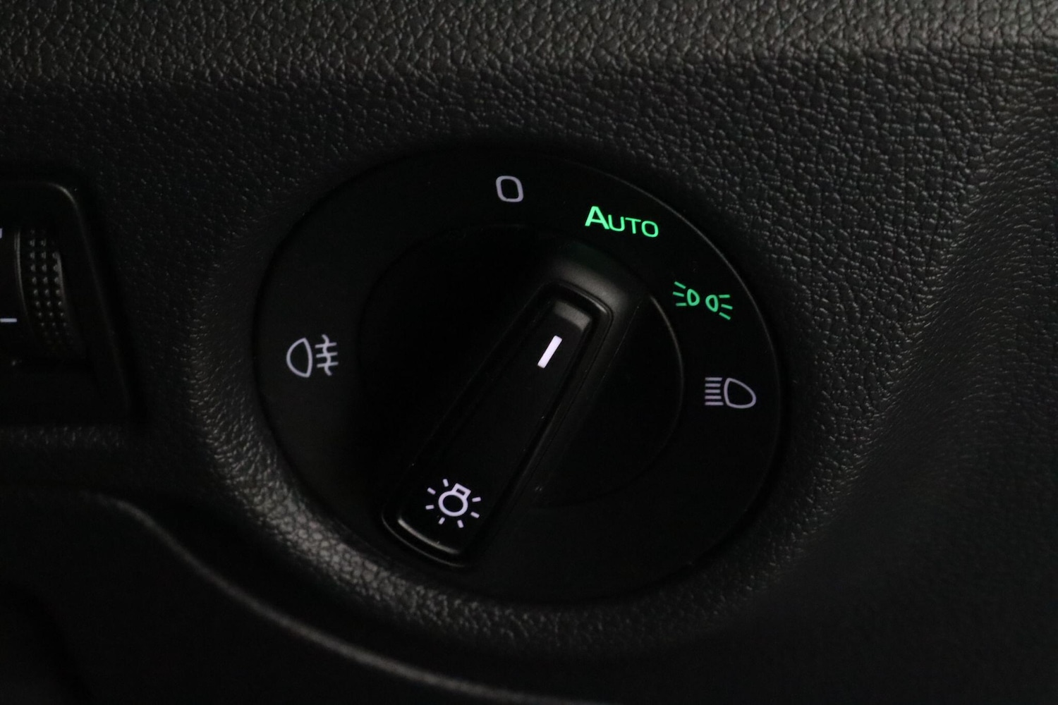 Used Skoda Kamiq 2019 for sale - 76512324: Photo 17