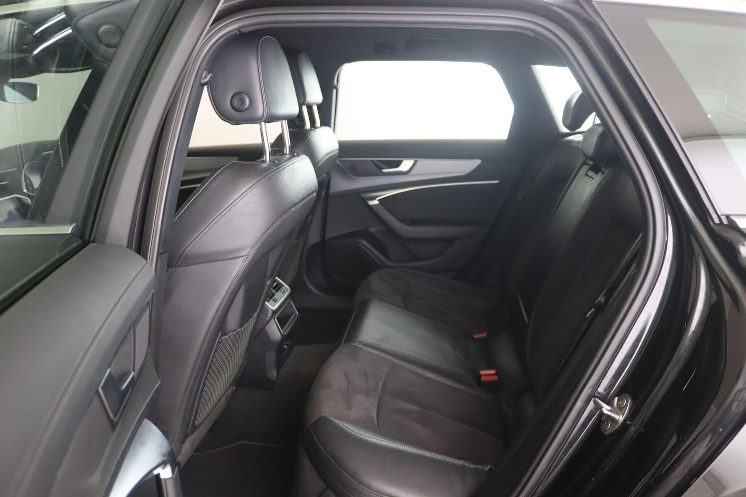 Used Audi A6 Avant 2019 for sale - 76499444: Photo 12