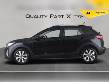 Used Kia Stonic 2022 for sale - 77344765: Photo