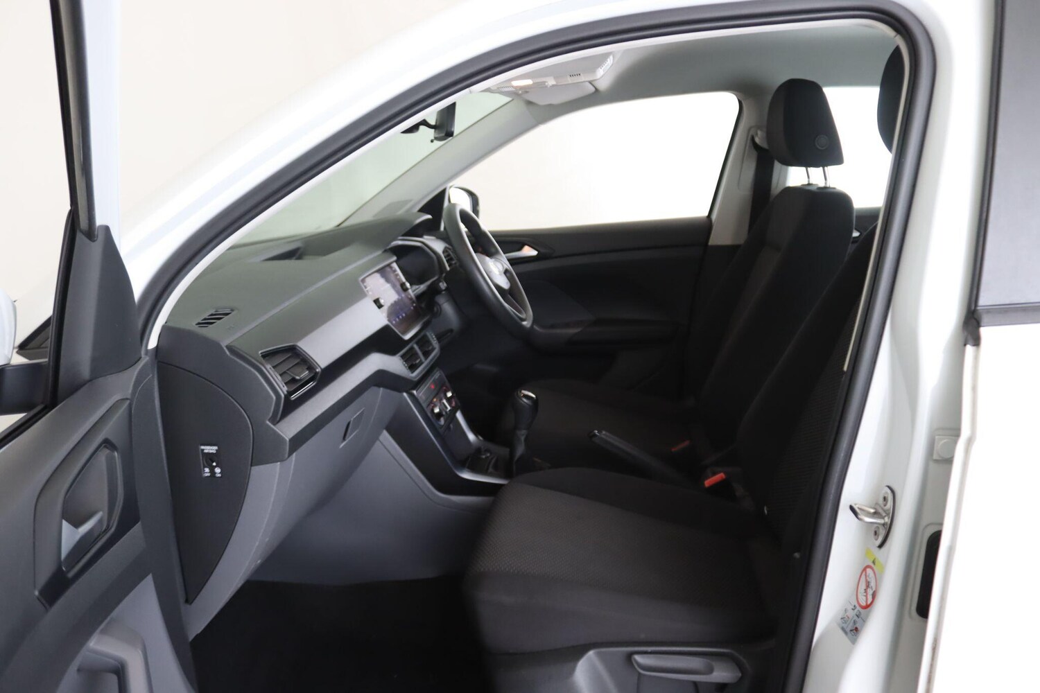 Used Volkswagen T-Cross 2019 for sale - 76137288: Photo 11