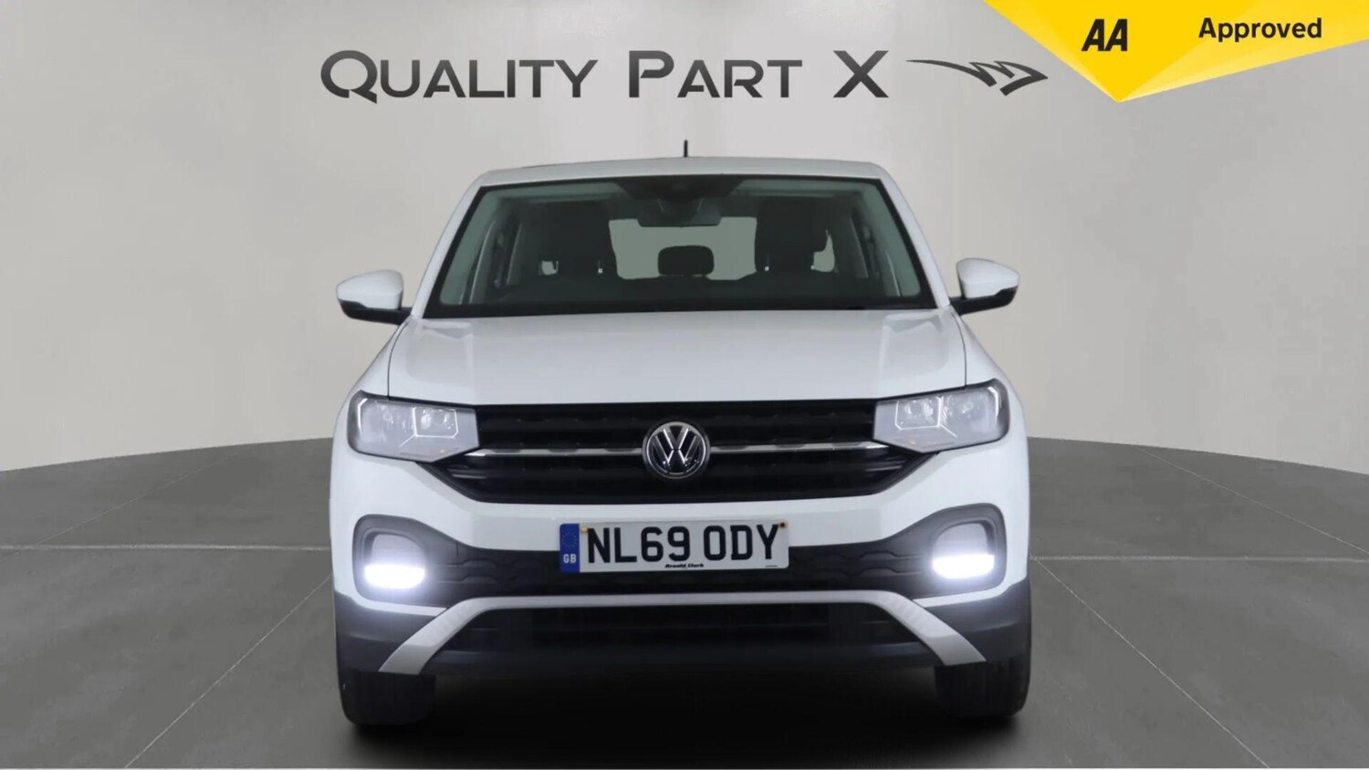 Used Volkswagen T-Cross 2019 for sale - 76137288: Photo 3