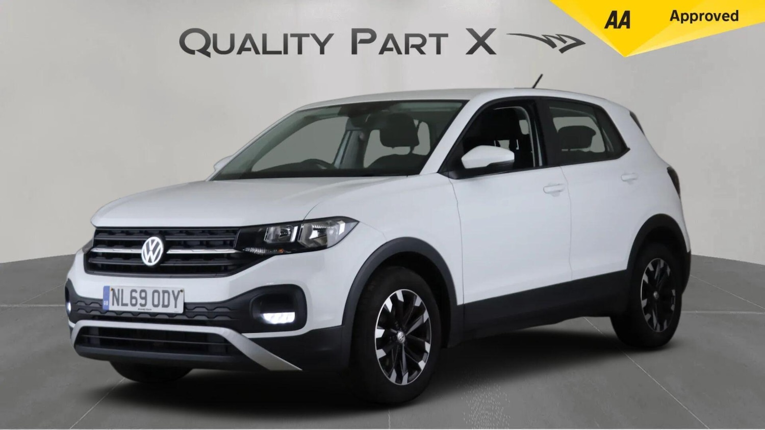Used Volkswagen T-Cross 2019 for sale - 76137288: Photo 4