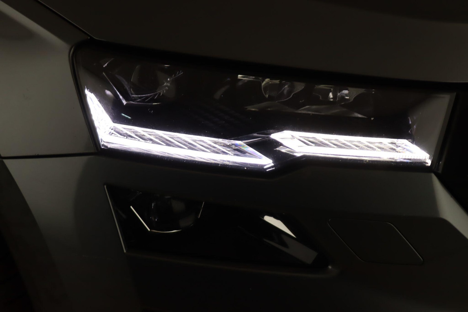 Used Skoda Karoq 2022 for sale - 76024840: Photo 10