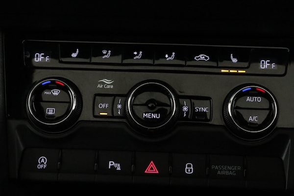 Used Skoda Karoq 2022 for sale - 76024840: Photo 27