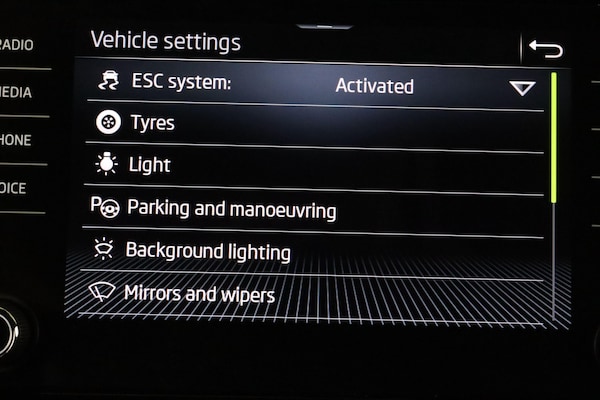 Used Skoda Karoq 2022 for sale - 76024840: Photo 35