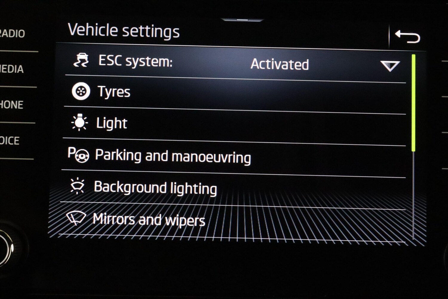 Used Skoda Karoq 2022 for sale - 76024840: Photo 36