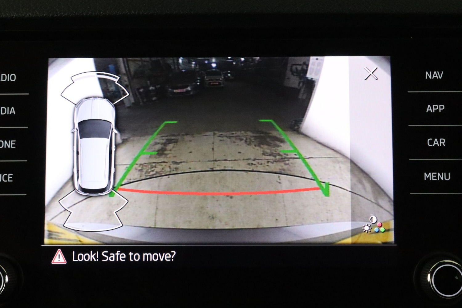 Used Skoda Karoq 2022 for sale - 76024840: Photo 42