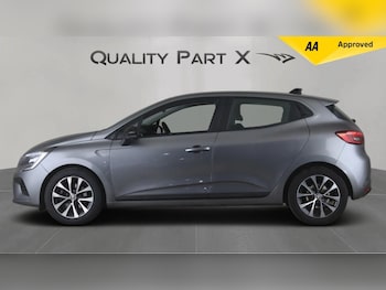 Used Renault Clio 2023 for sale - 78528456: Photo
