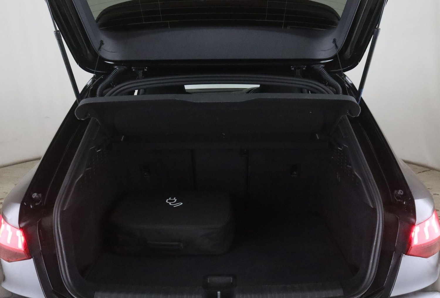 Used Audi A3 2021 for sale - 76899576: Photo 9