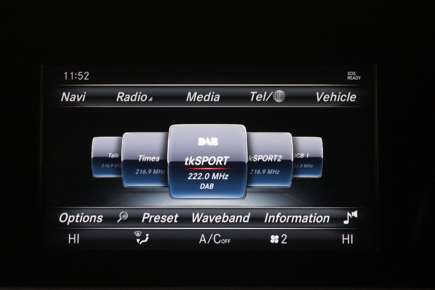 Used Mercedes-Benz E Class for sale - 77279866: Photo 31