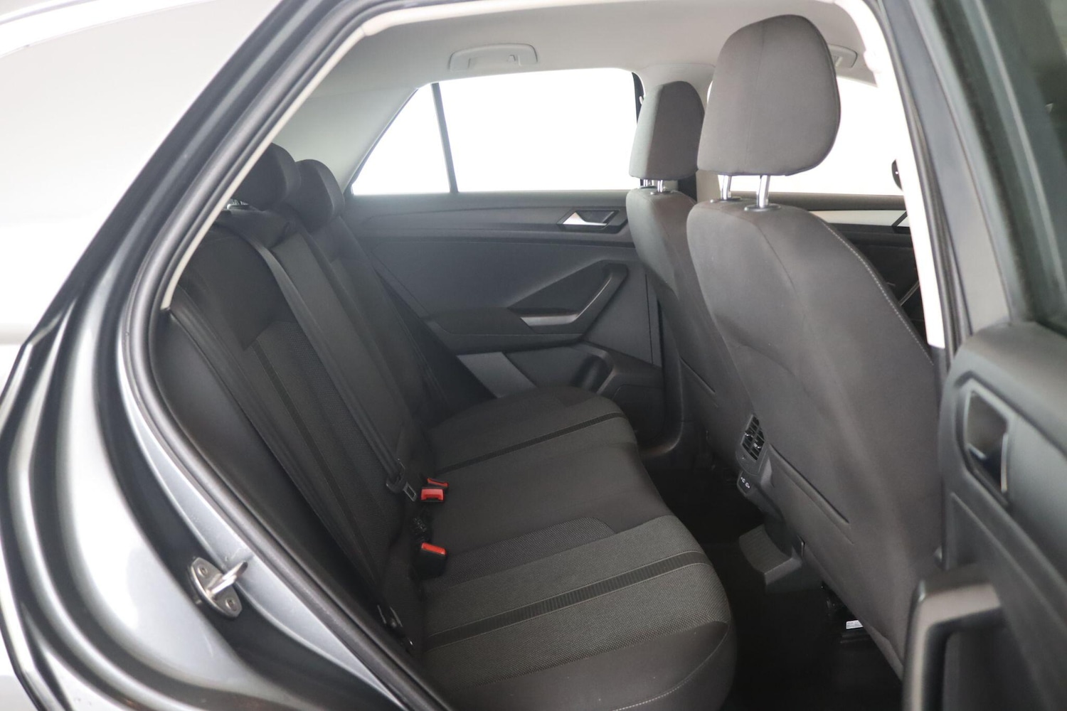 Used Volkswagen T-Roc 2024 for sale - 76213907: Photo 12