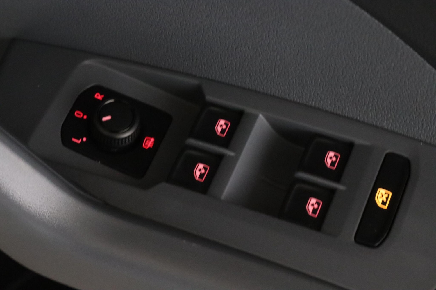 Used Volkswagen T-Cross 2020 for sale - 75927390: Photo 17