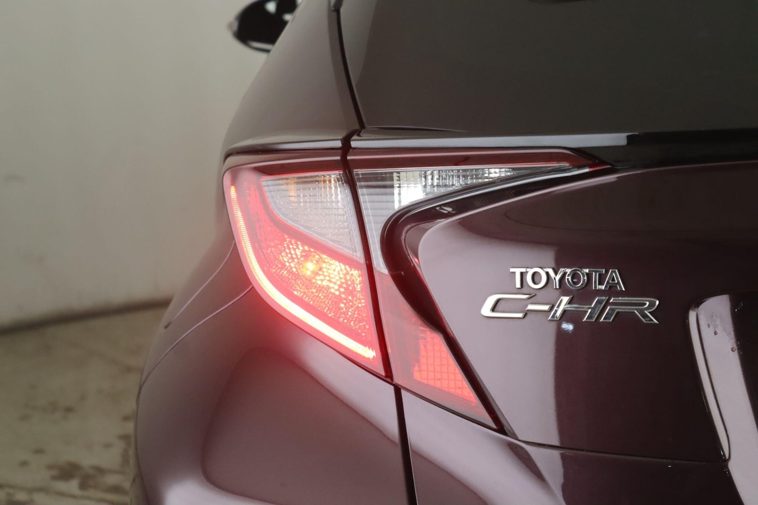 Used Toyota C-HR 2022 for sale - 76283463: Photo 10