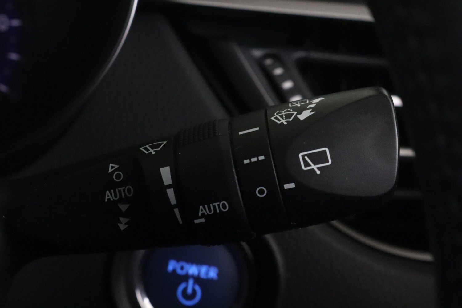 Used Toyota C-HR 2022 for sale - 76283463: Photo 24