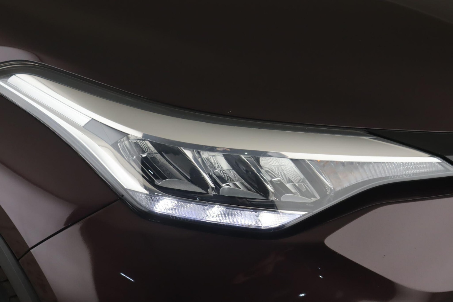 Used Toyota C-HR 2022 for sale - 76283463: Photo 9