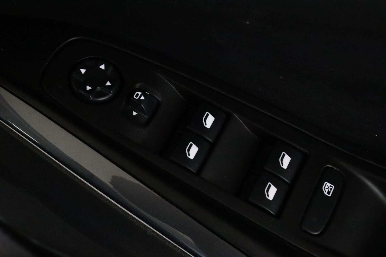 Used Vauxhall Grandland X 2020 for sale - 75965860: Photo 17