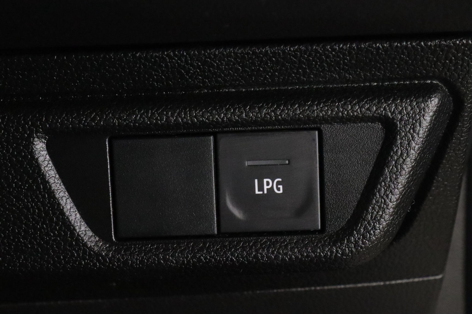 Used Dacia Sandero 2022 for sale - 76360399: Photo 18