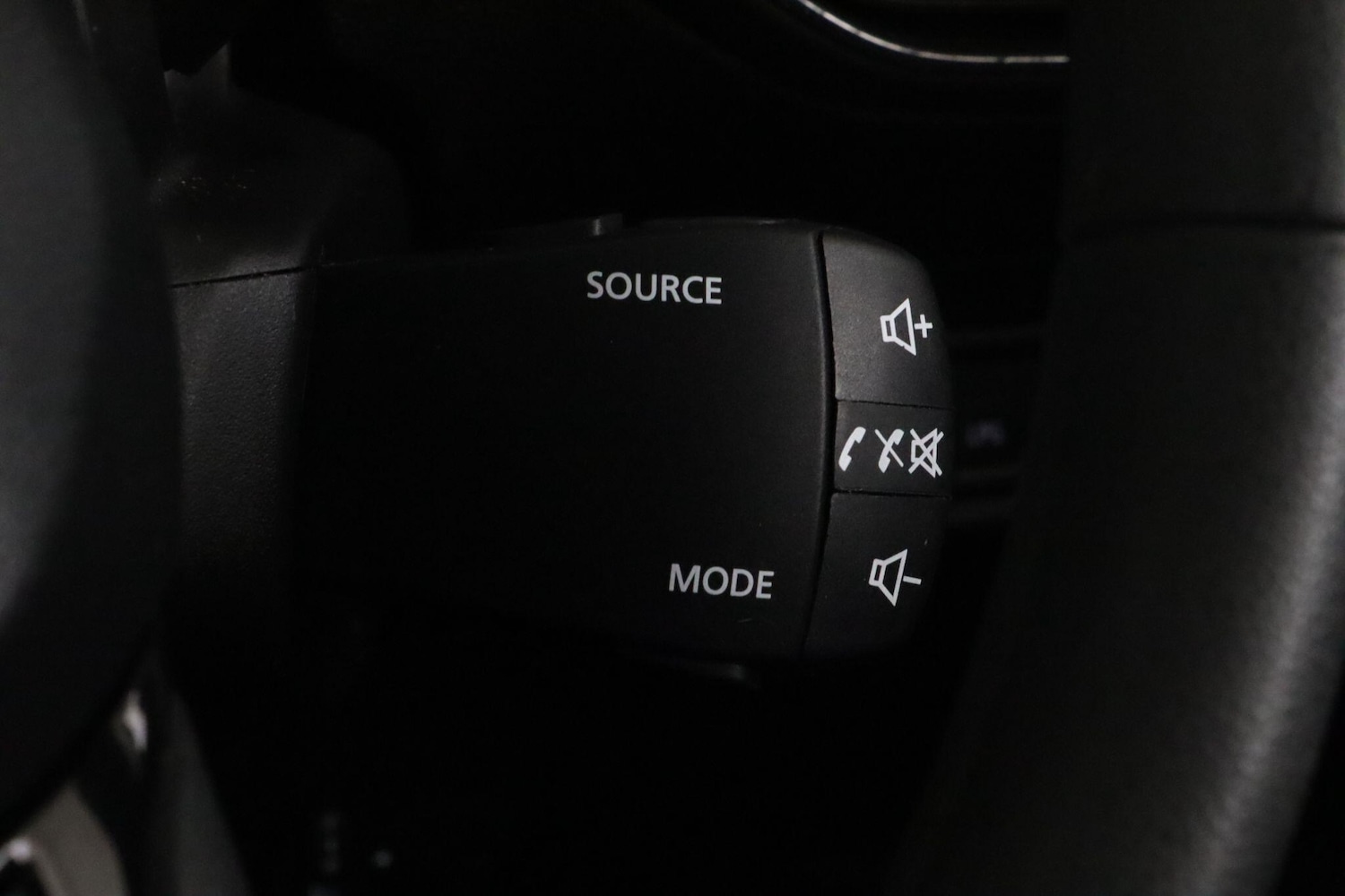 Used Dacia Sandero 2022 for sale - 76360399: Photo 23