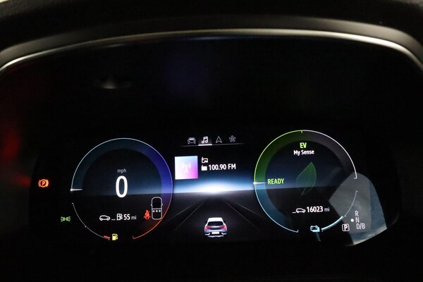 Used Renault Captur 2024 for sale - 75431718: Photo 15