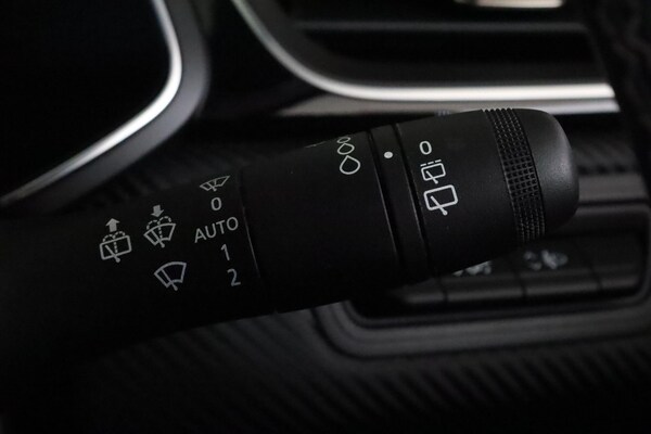 Used Renault Captur 2024 for sale - 75431718: Photo 17
