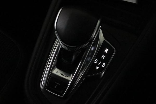 Used Renault Captur 2024 for sale - 75431718: Photo 21