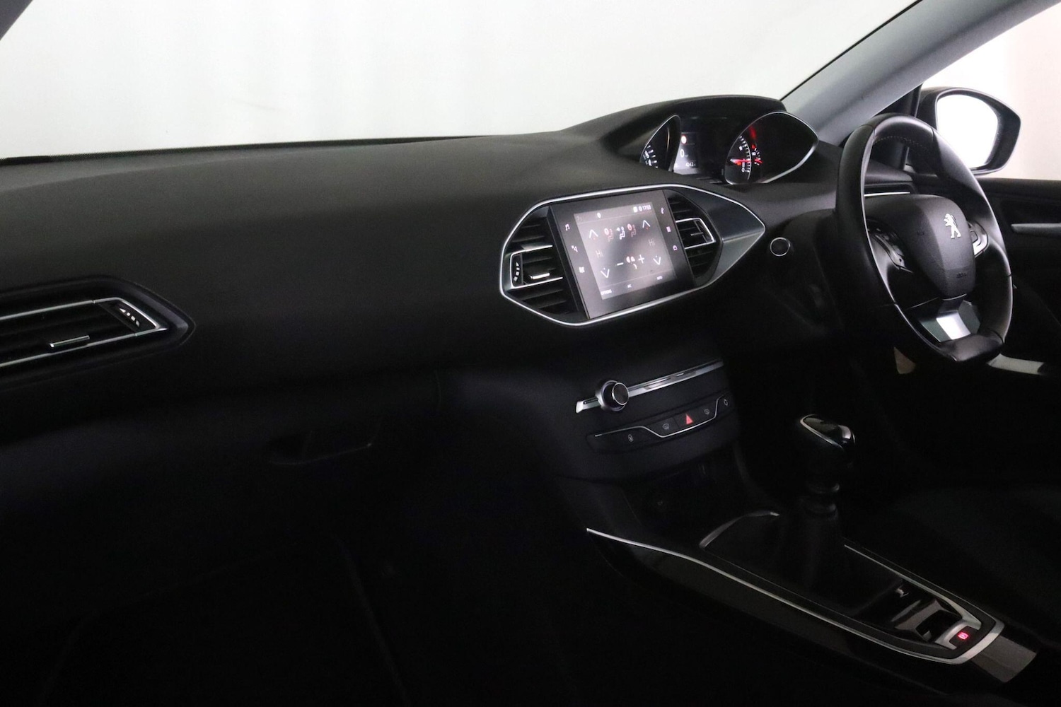 Used Peugeot 308 SW 2020 for sale - 77155919: Photo 11