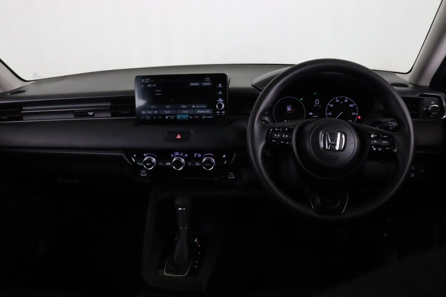Used Honda HR-V 2023 for sale - 76060582: Photo 15