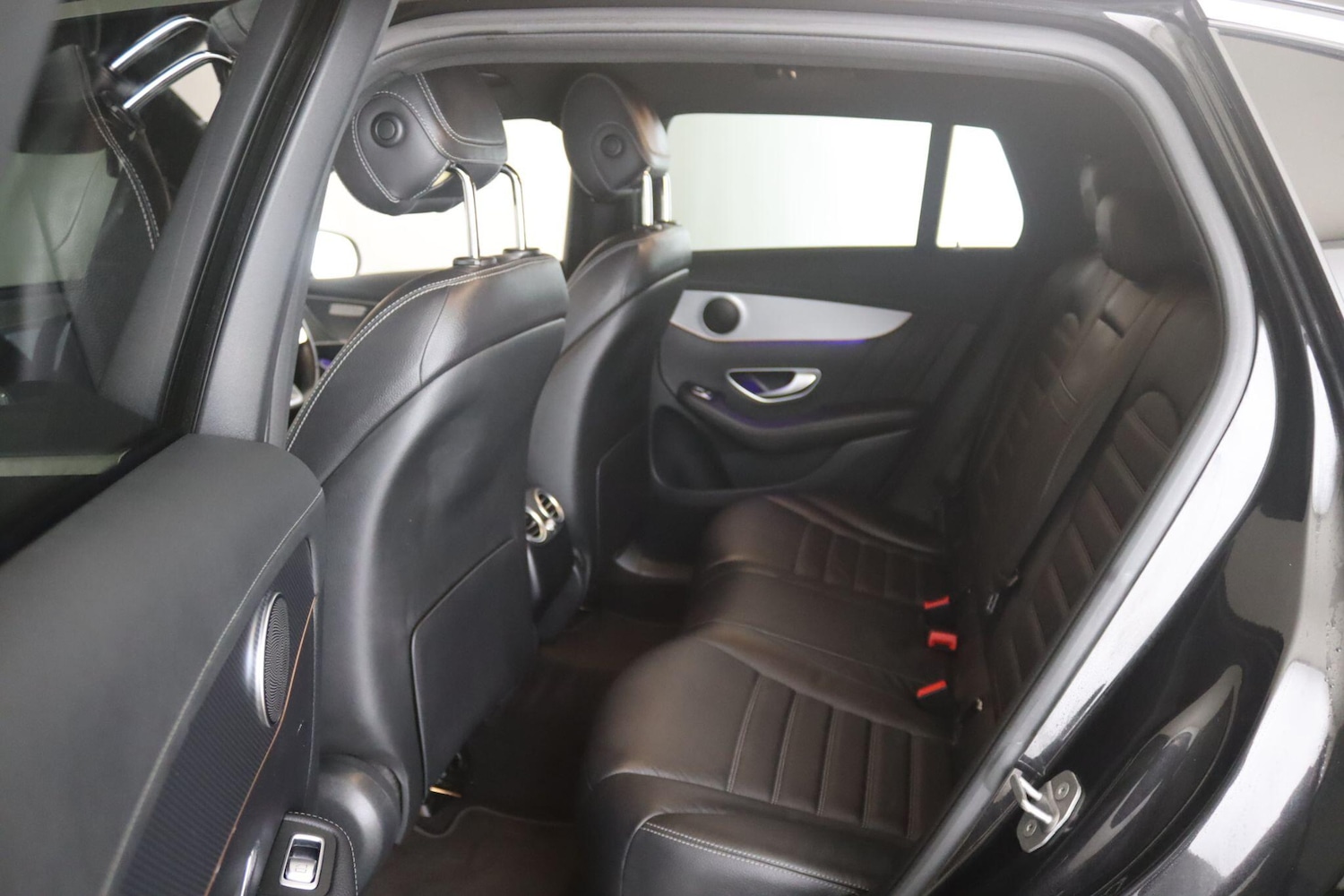 Used Mercedes-Benz EQC 2020 for sale - 77441072: Photo 10