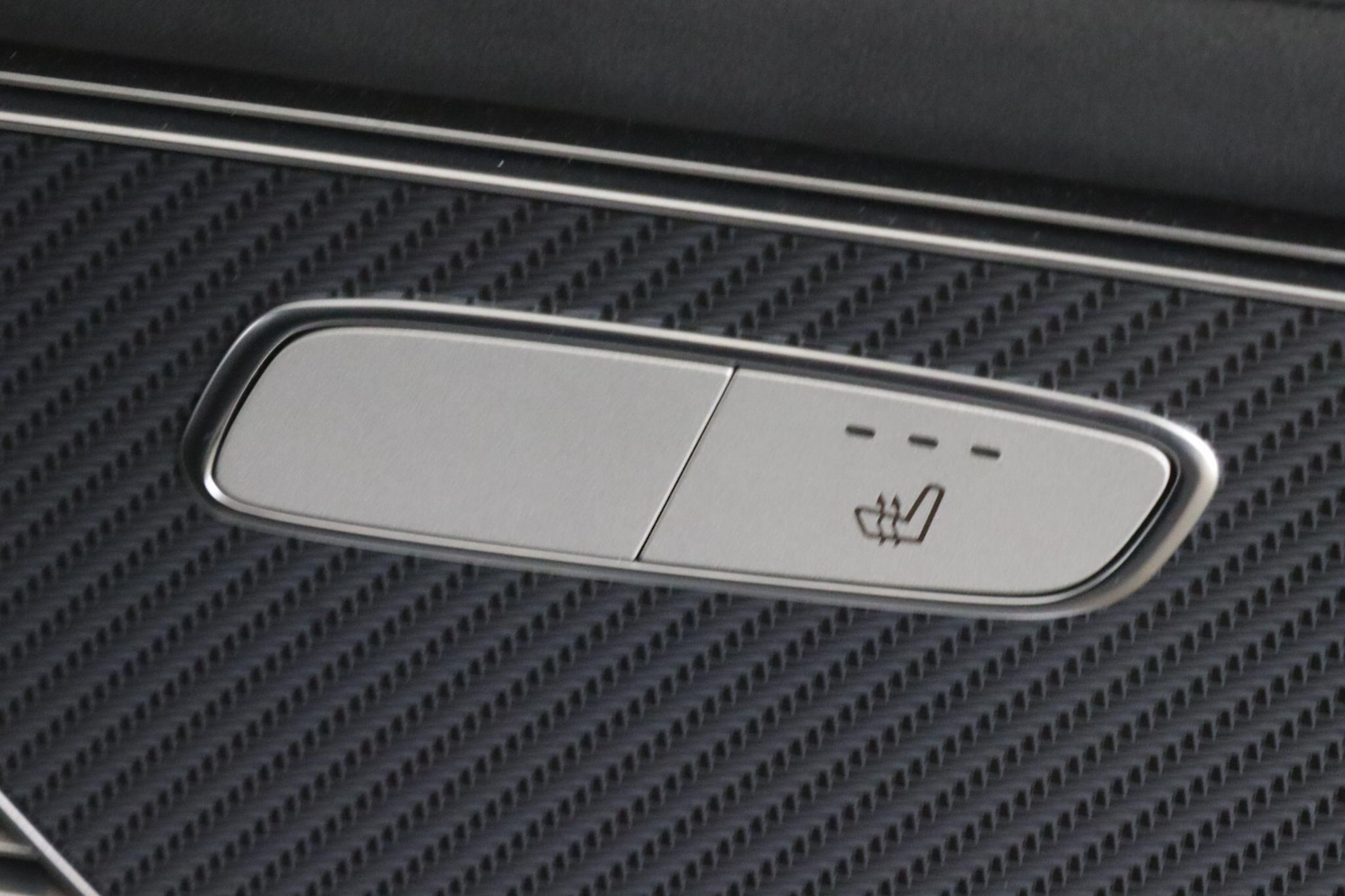 Used Mercedes-Benz EQC 2020 for sale - 77441072: Photo 17