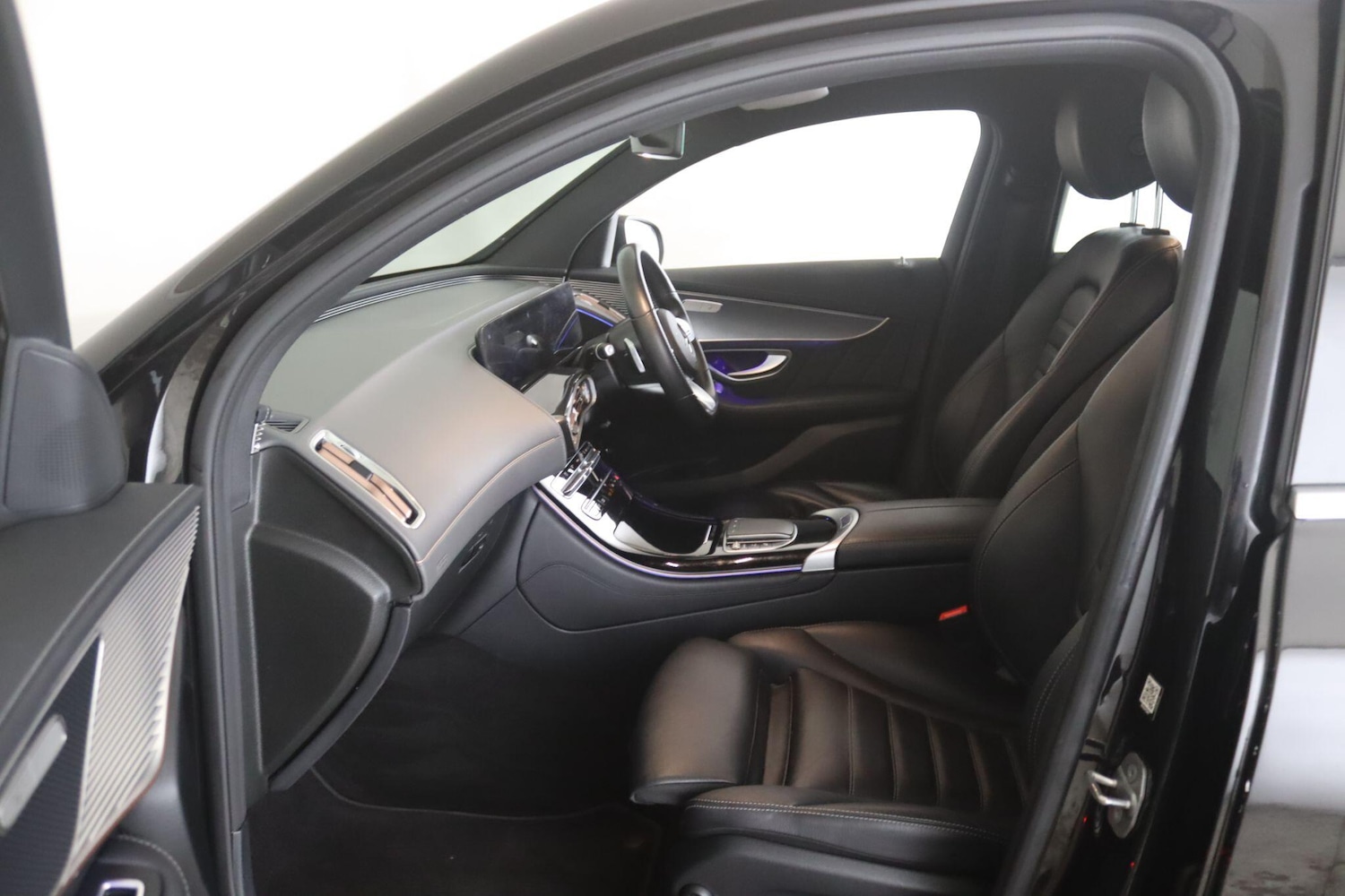 Used Mercedes-Benz EQC 2020 for sale - 77441072: Photo 9