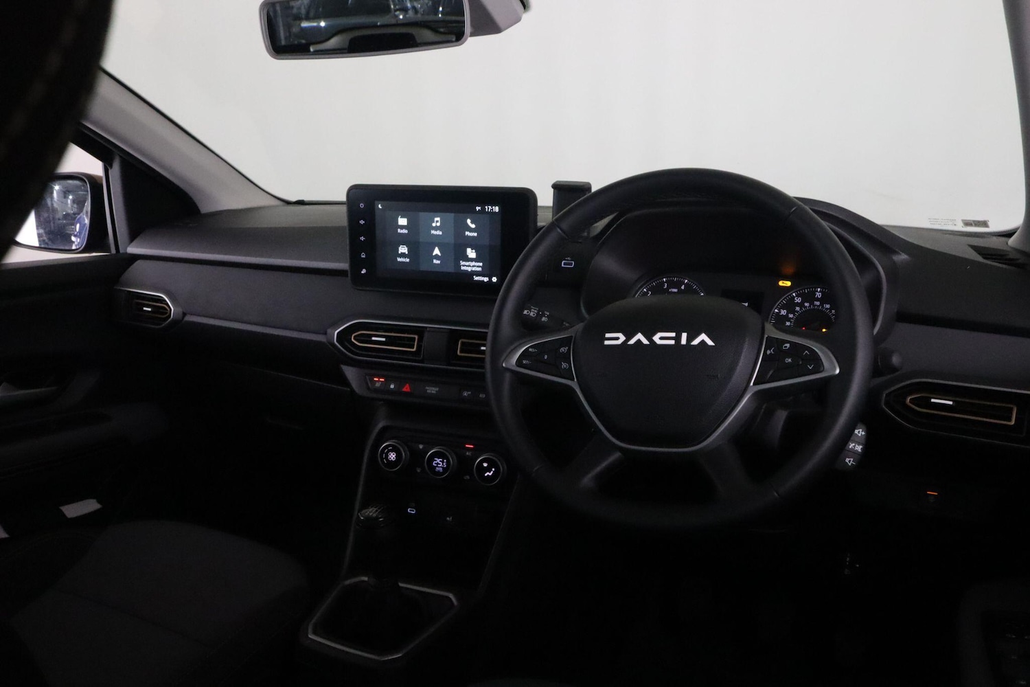 Used Dacia Sandero Stepway 2024 for sale - 76619827: Photo 15