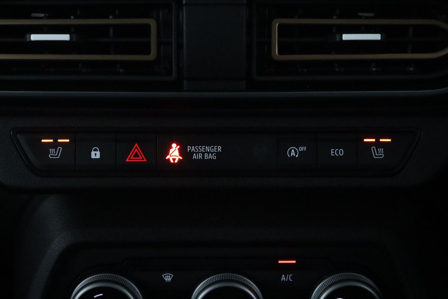 Used Dacia Sandero Stepway 2024 for sale - 76619827: Photo 24