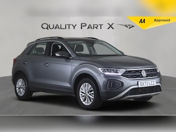 Used Volkswagen T-Roc 2022 for sale - 77203253: Photo