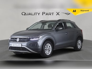 Used Volkswagen T-Roc 2022 for sale - 77203253: Photo