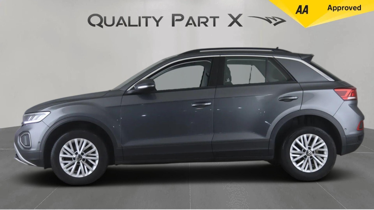 Used Volkswagen T-Roc 2022 for sale - 77203253: Photo 4