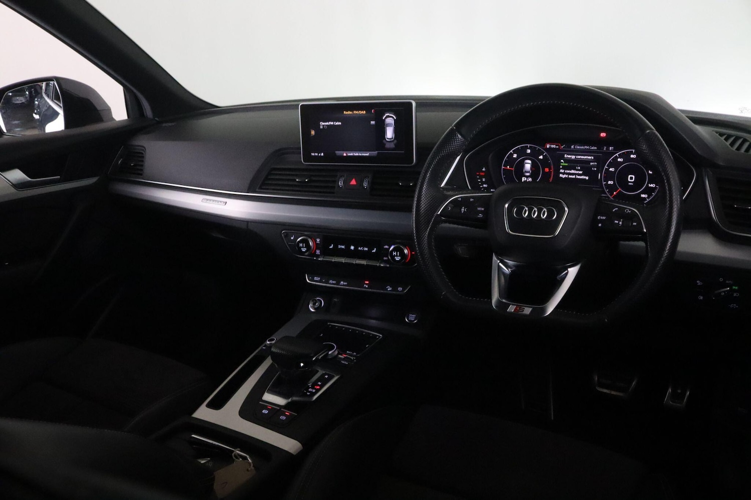 Used Audi Q5 2019 for sale - 76425782: Photo 16