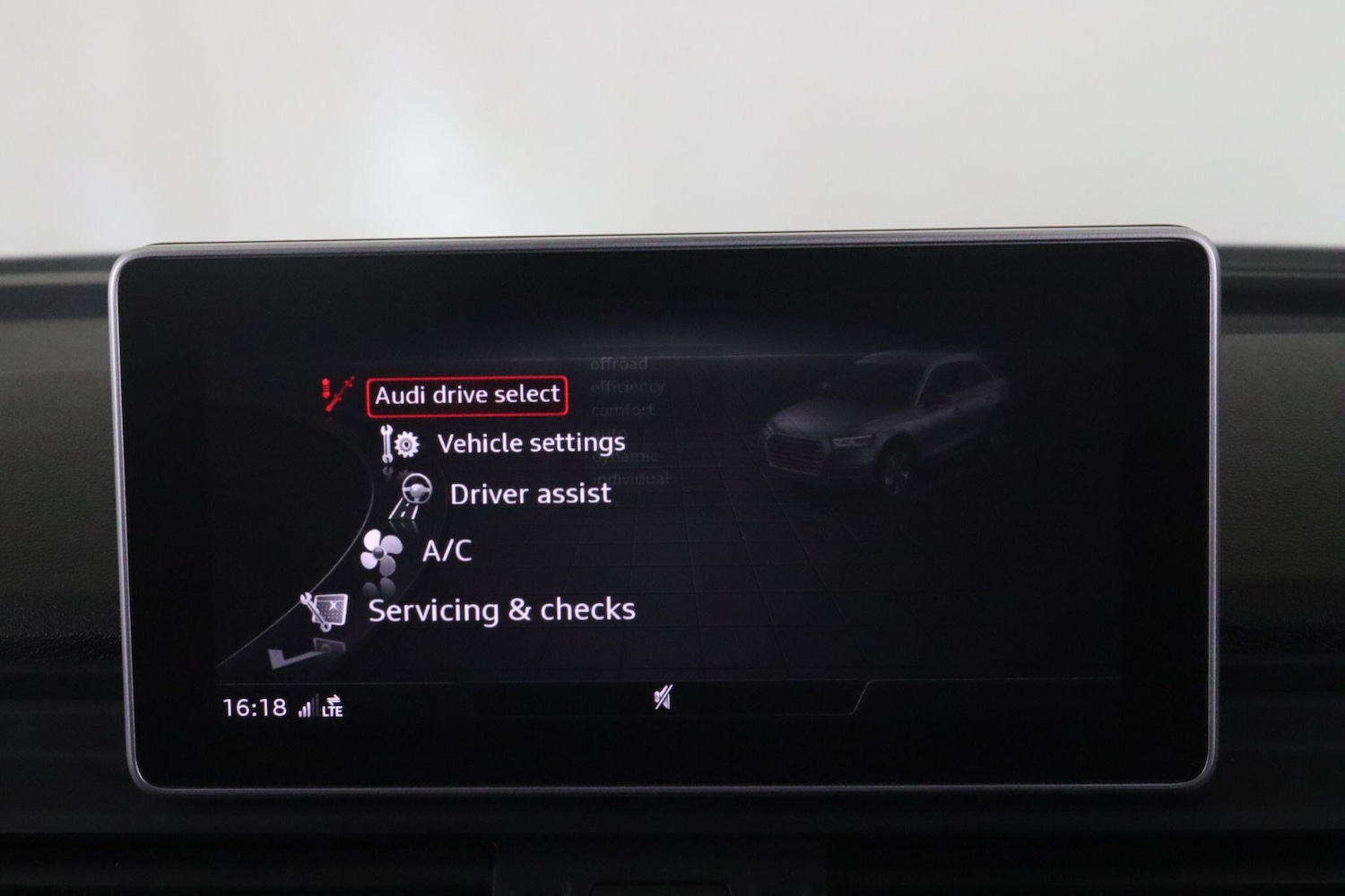 Used Audi Q5 2019 for sale - 76425782: Photo 29