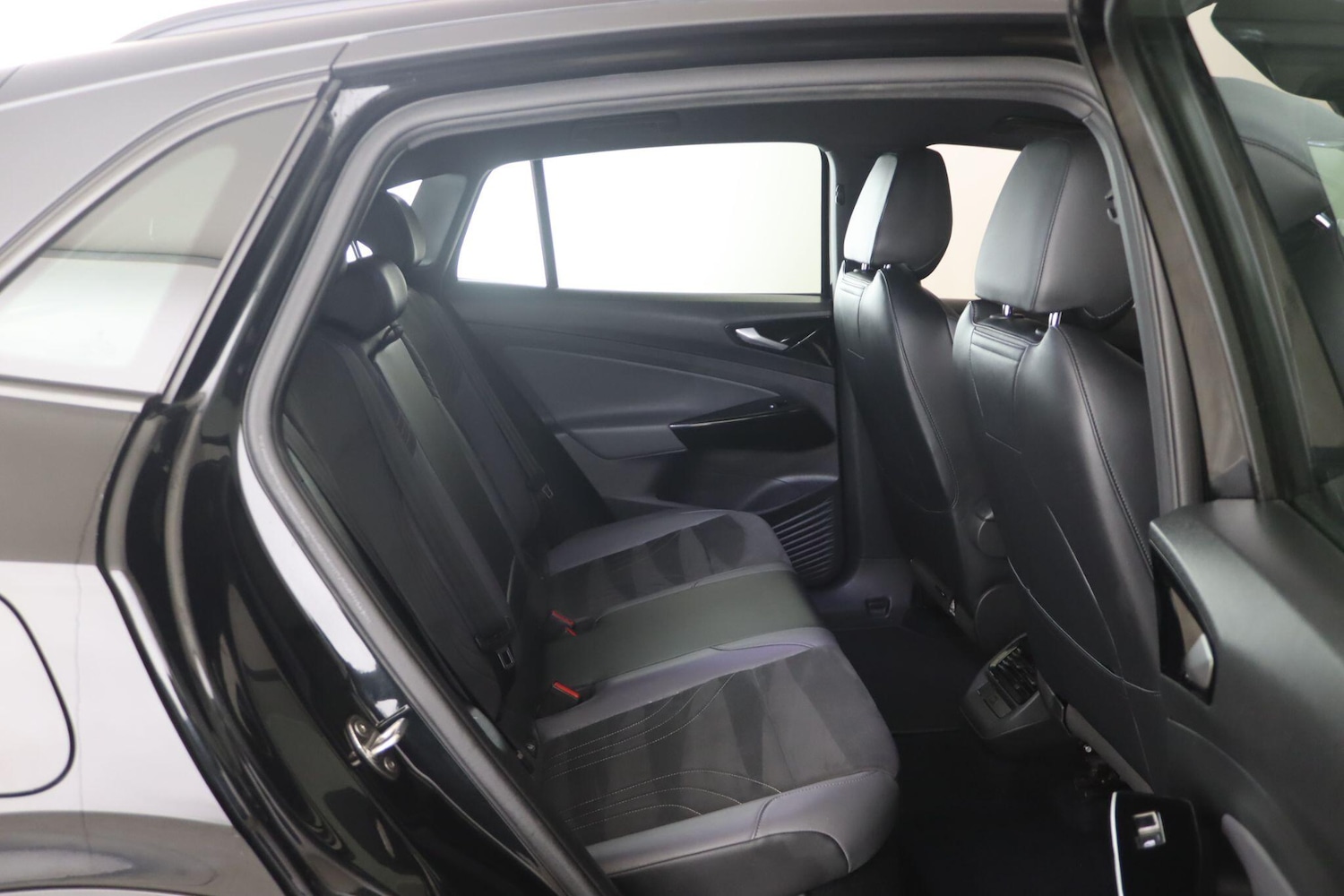 Used Volkswagen ID.4 2021 for sale - 76360740: Photo 13