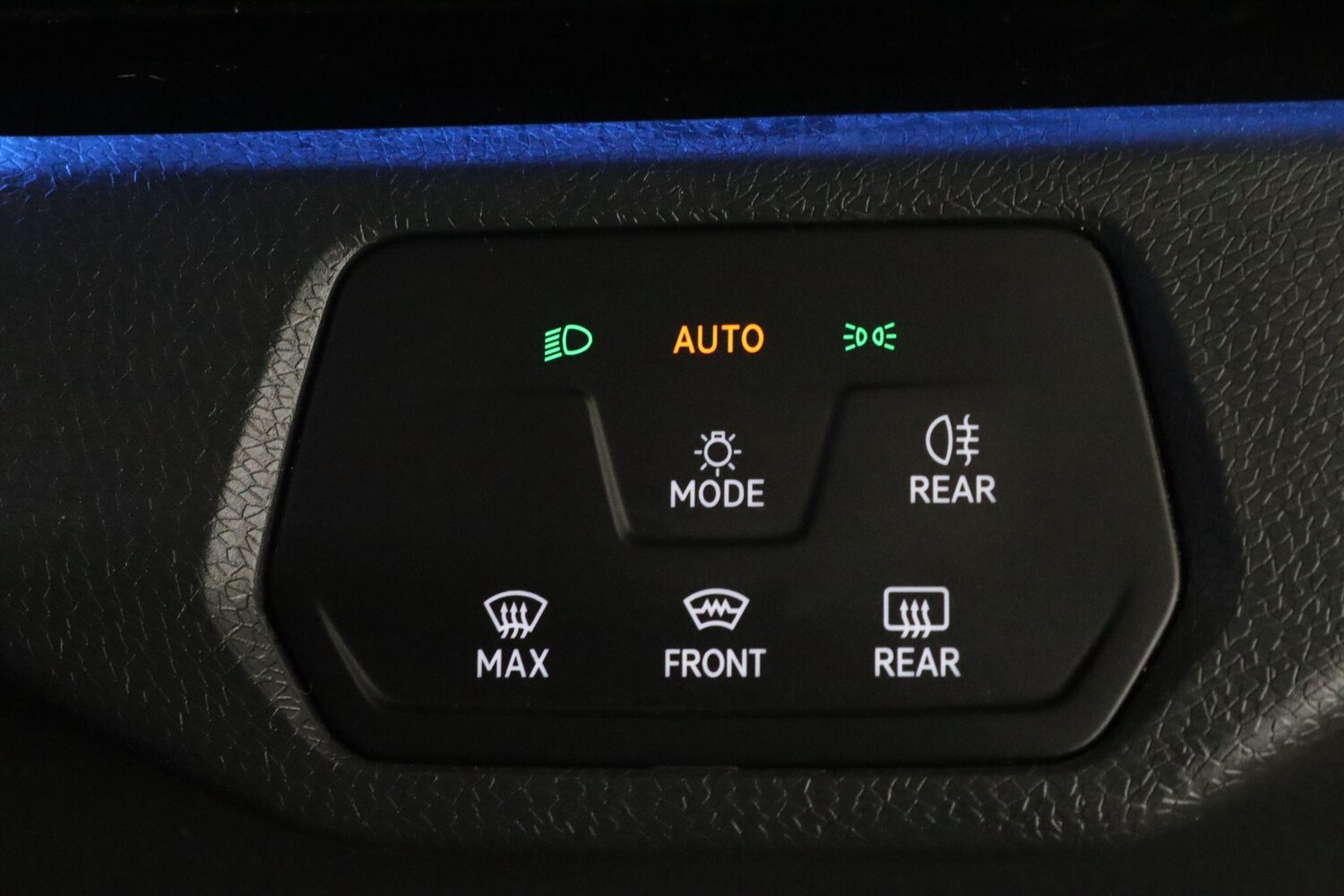 Used Volkswagen ID.4 2021 for sale - 76360740: Photo 17