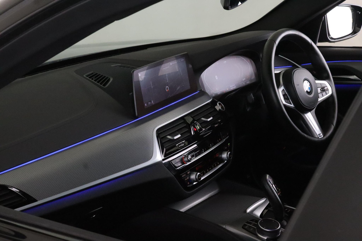 Used BMW 5 Series 2020 for sale - 76072913: Photo 11