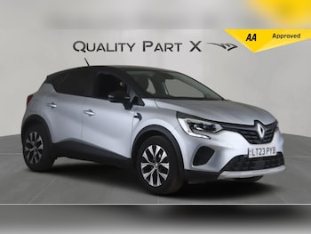 Used Renault Captur 2023 for sale - 79132032: Photo