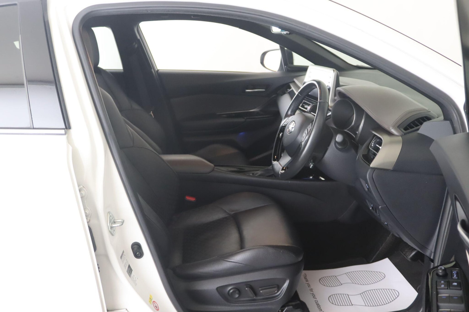 Used Toyota C-HR 2020 for sale - 76294463: Photo 14