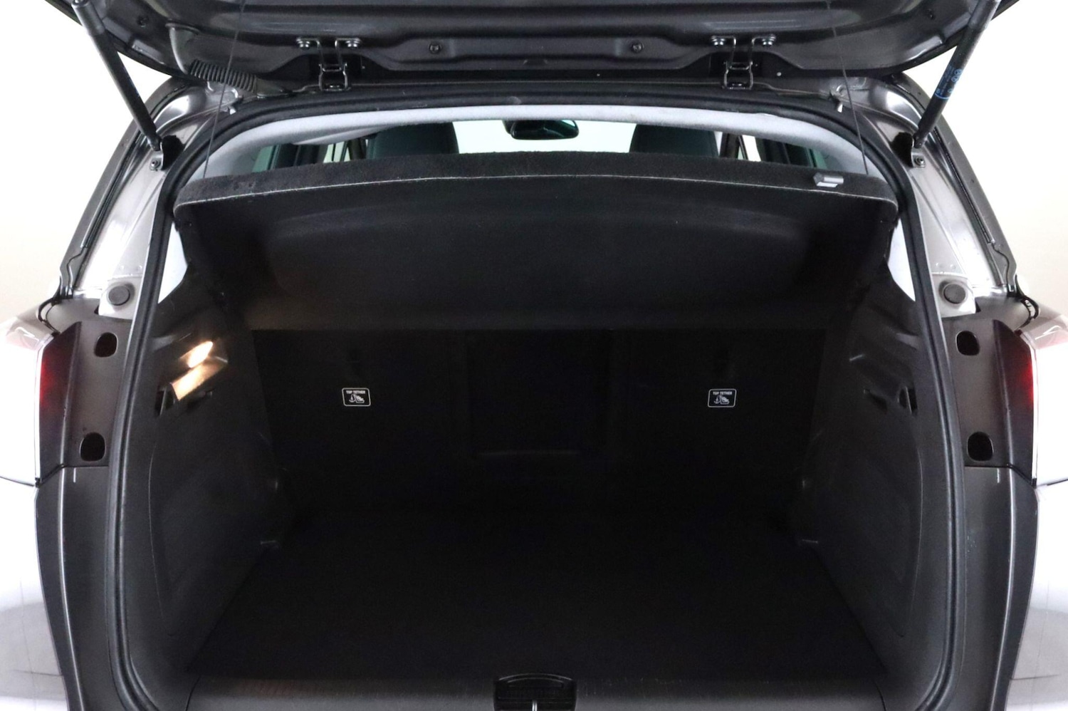 Used Vauxhall Crossland 2022 for sale - 76472381: Photo 14