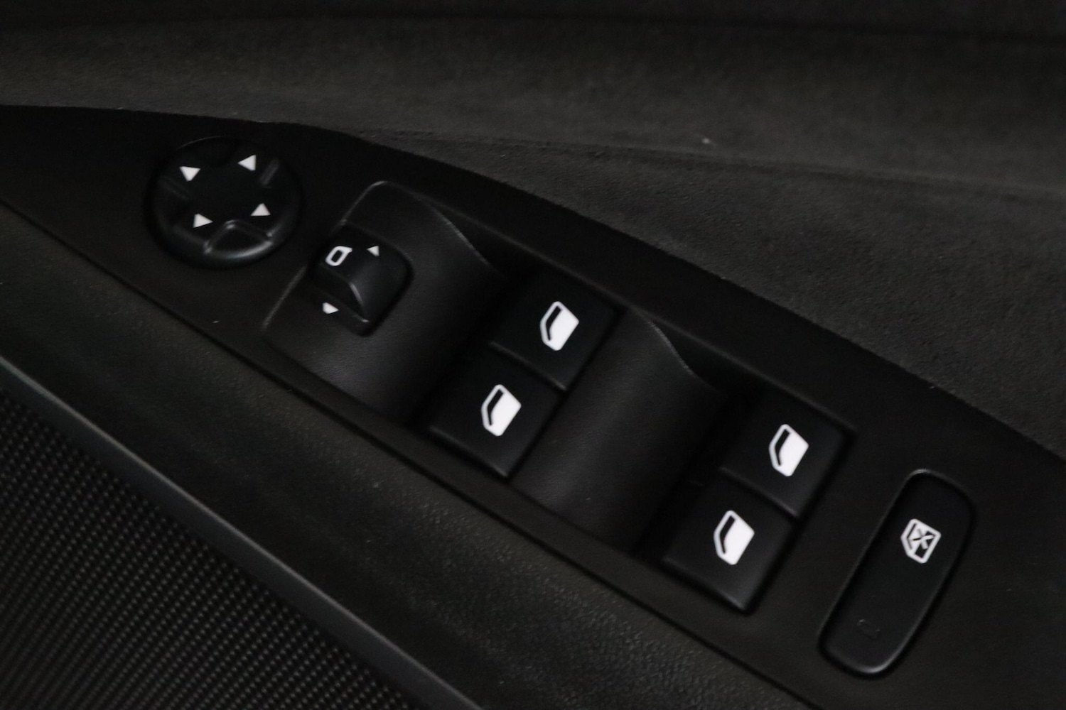 Used Vauxhall Crossland 2022 for sale - 76472381: Photo 18